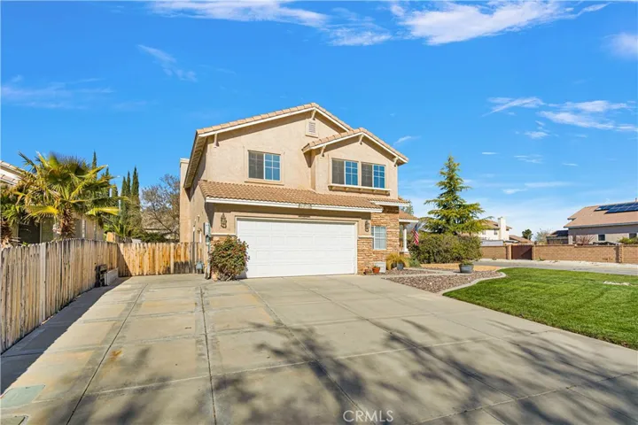 9020 Hanford Avenue, Hesperia, California 92344