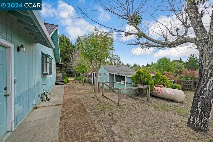 5900 Guerneville Rd, Sebastopol, California 95472