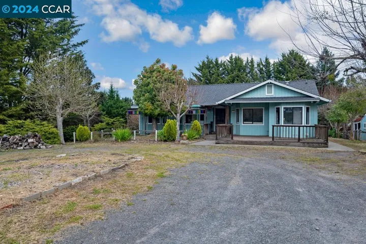 5900 Guerneville Rd, Sebastopol, California 95472