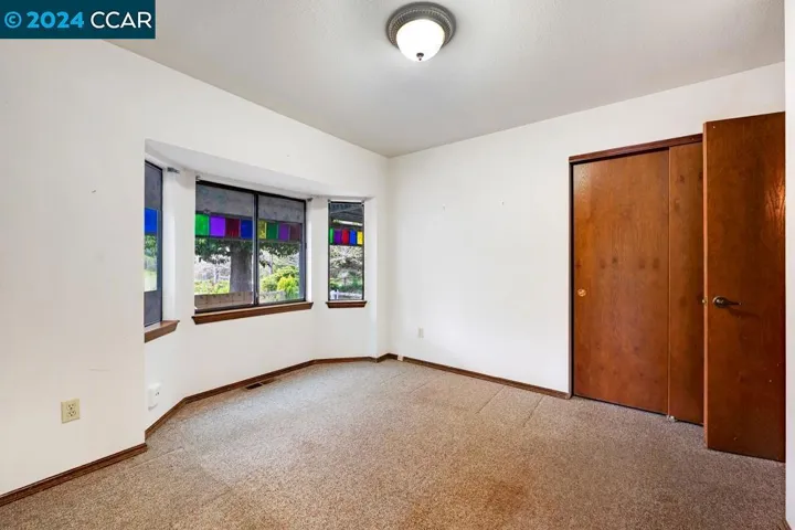 5900 Guerneville Rd, Sebastopol, California 95472