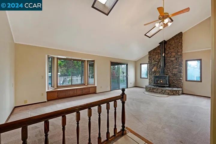 5900 Guerneville Rd, Sebastopol, California 95472