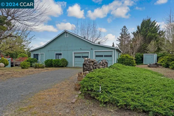 5900 Guerneville Rd, Sebastopol, California 95472