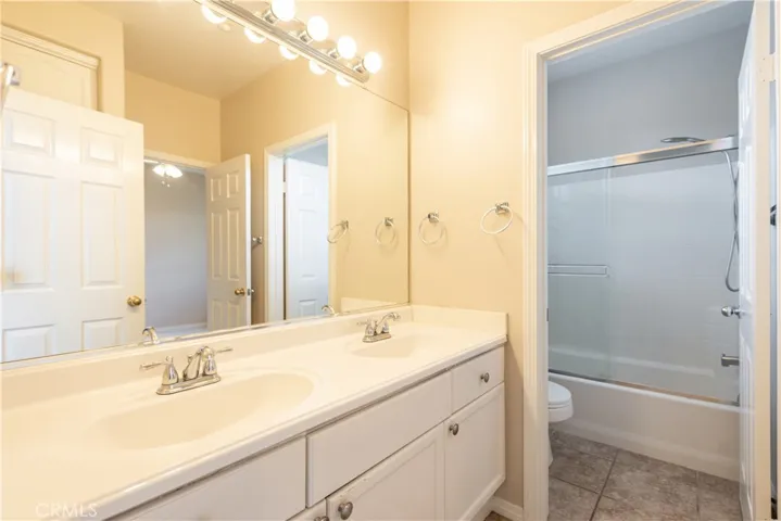 82 Modesto 42, Irvine, California 92602