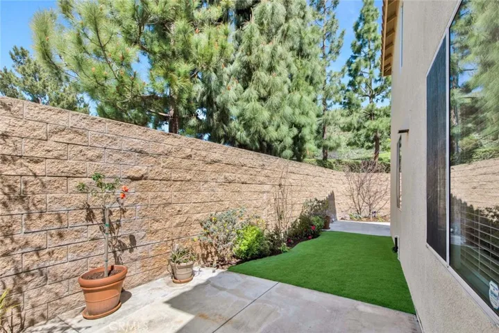 6021 E Birdcage Court, Orange, California 92869