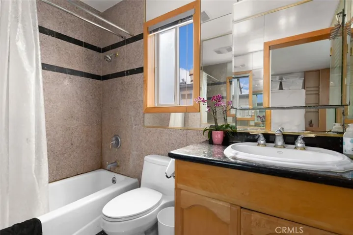 1024 18th Street, Santa Monica, California 90403