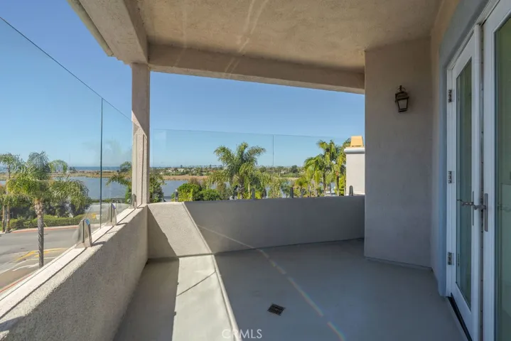 1132 Las Flores Drive, Carlsbad, California 92008