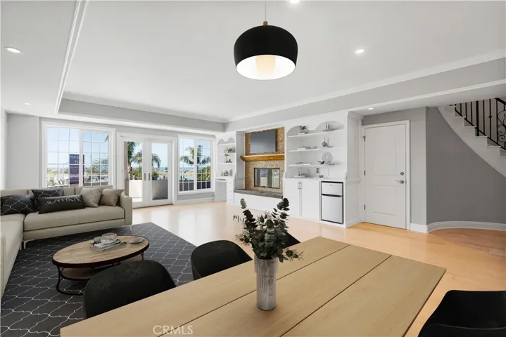 1132 Las Flores Drive, Carlsbad, California 92008