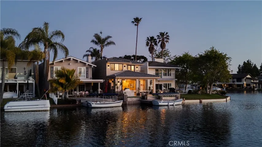 21845 Ticonderoga Lane, Lake Forest, California 92630