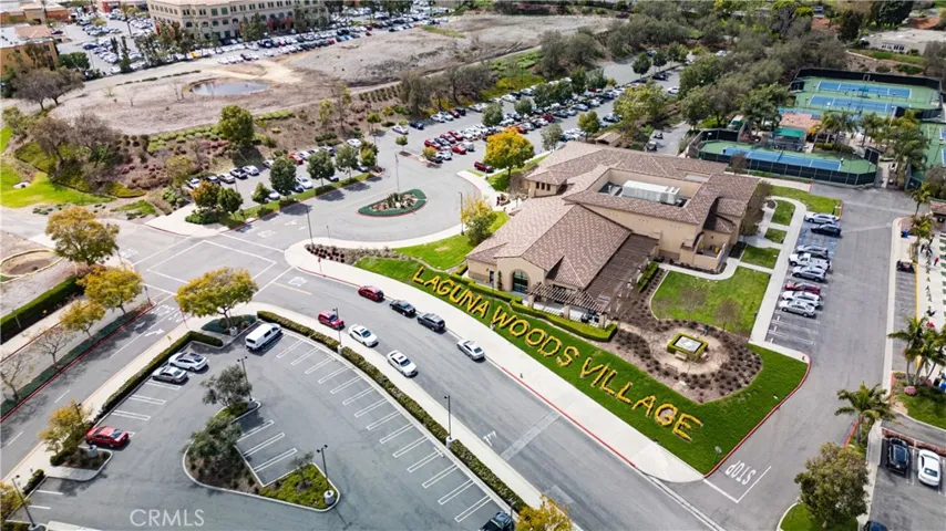 56 Calle Cadiz C, Laguna Woods, California 92637