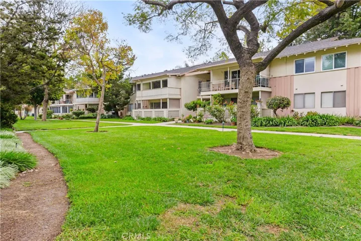 56 Calle Cadiz C, Laguna Woods, California 92637