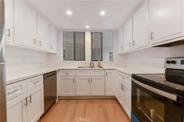 56 Calle Cadiz C, Laguna Woods, California 92637