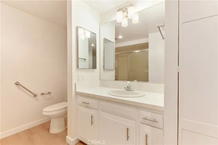 56 Calle Cadiz C, Laguna Woods, California 92637