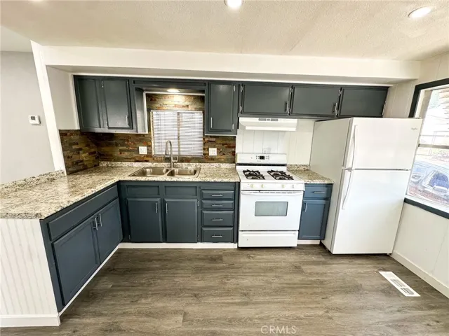 2451 Soledad Canyon Road 10, Acton, California 93510