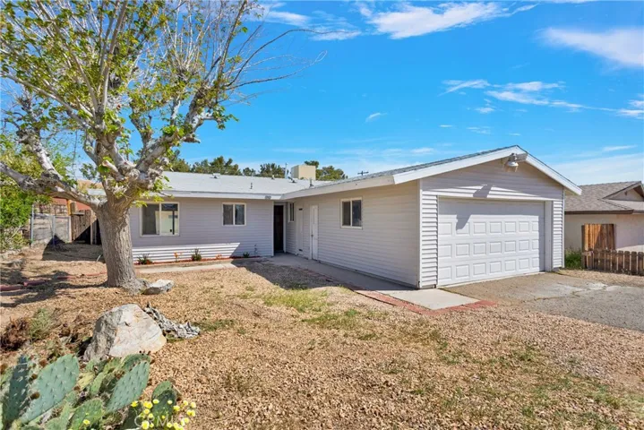 1913 Armory Road, Barstow, California 92311