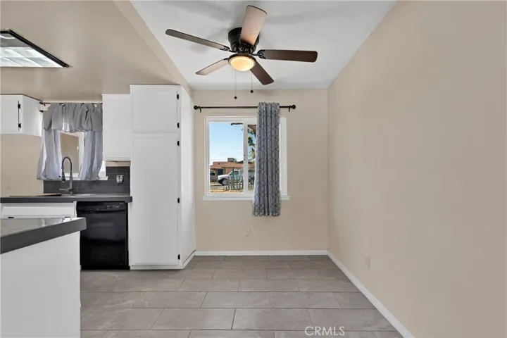 1913 Armory Road, Barstow, California 92311