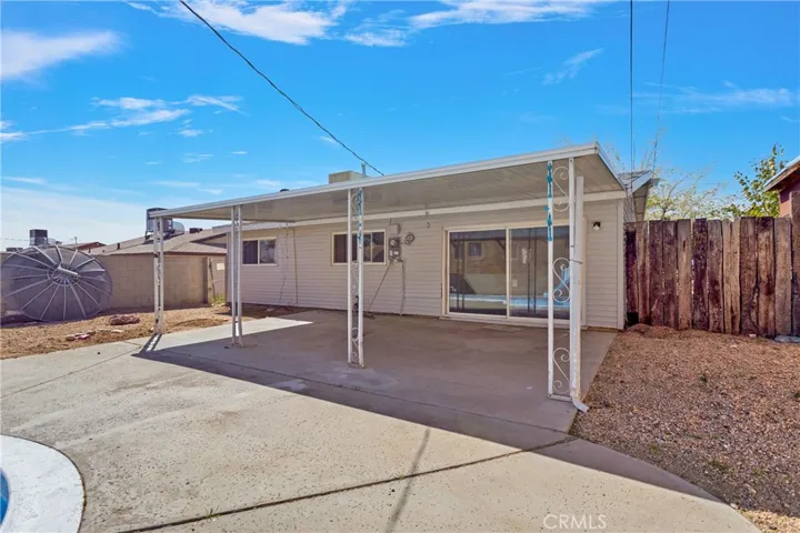 1913 Armory Road, Barstow, California 92311