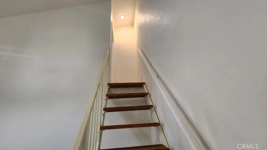 1828 Ocean View Drive, Bakersfield, California 93307