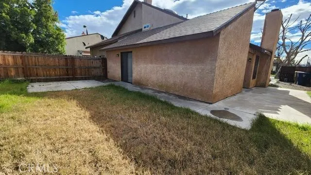1828 Ocean View Drive, Bakersfield, California 93307