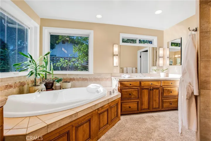 1493 Lafayette Road, Claremont, California 91711
