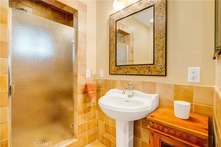 1493 Lafayette Road, Claremont, California 91711