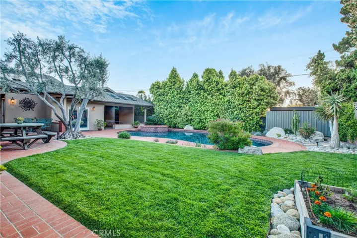 1493 Lafayette Road, Claremont, California 91711