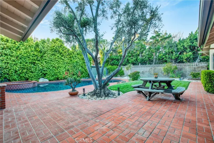 1493 Lafayette Road, Claremont, California 91711