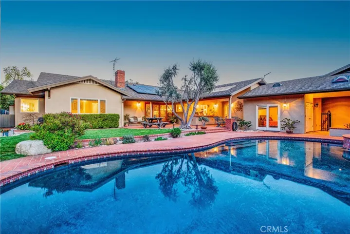 1493 Lafayette Road, Claremont, California 91711