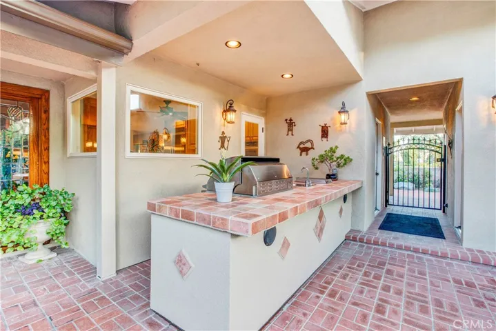 1493 Lafayette Road, Claremont, California 91711