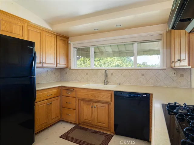 26915 Grayslake Road, Rancho Palos Verdes, California 90275