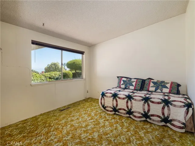26915 Grayslake Road, Rancho Palos Verdes, California 90275