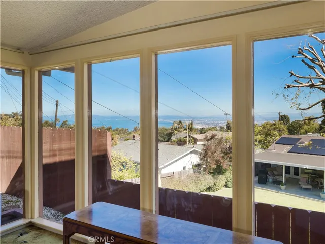 26915 Grayslake Road, Rancho Palos Verdes, California 90275