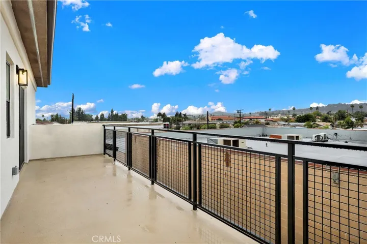 Panoramic Views on 3rd Floor Balcony/Deck