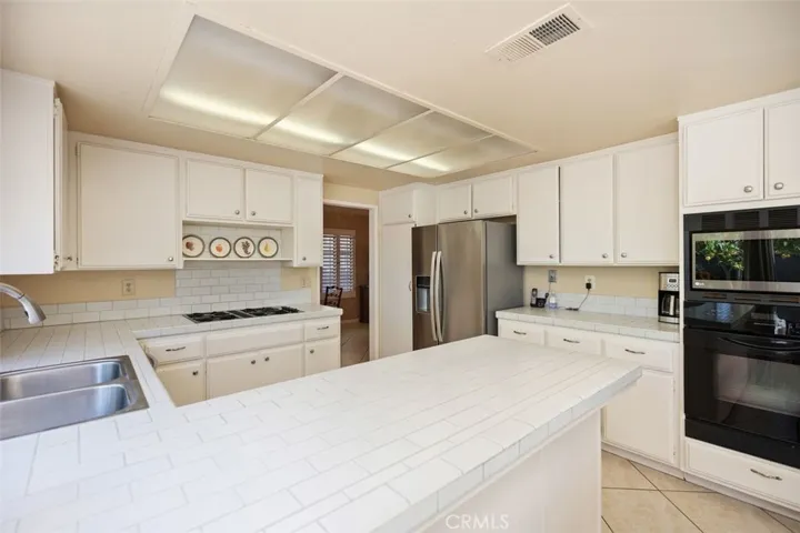 Wraparound kitchen.