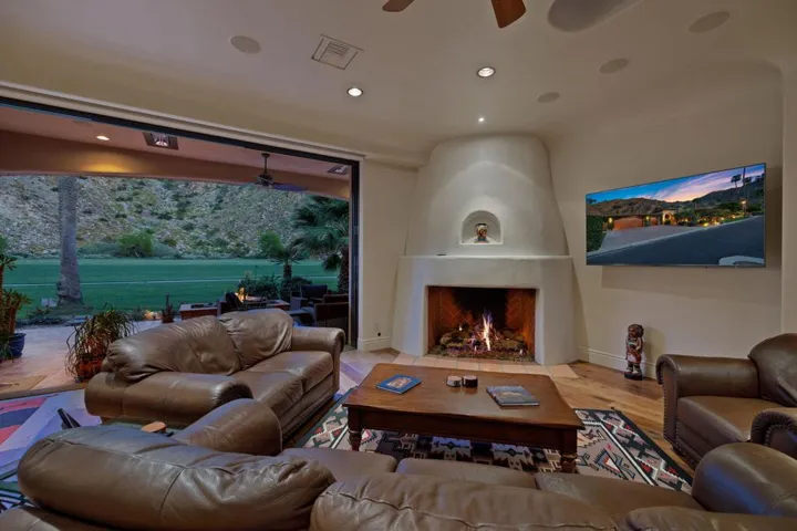 45-web-or-mls-2H8A2722