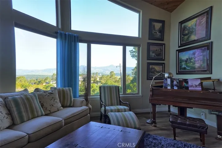 1350 Richard Avenue, Cambria, California 93428