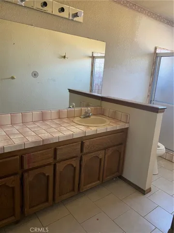 18675 Arrowhead Trail, Victorville, California 92395