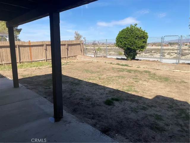 18675 Arrowhead Trail, Victorville, California 92395