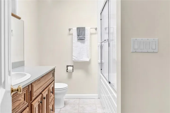 320 N Enrose Avenue, San Pedro, California 90732