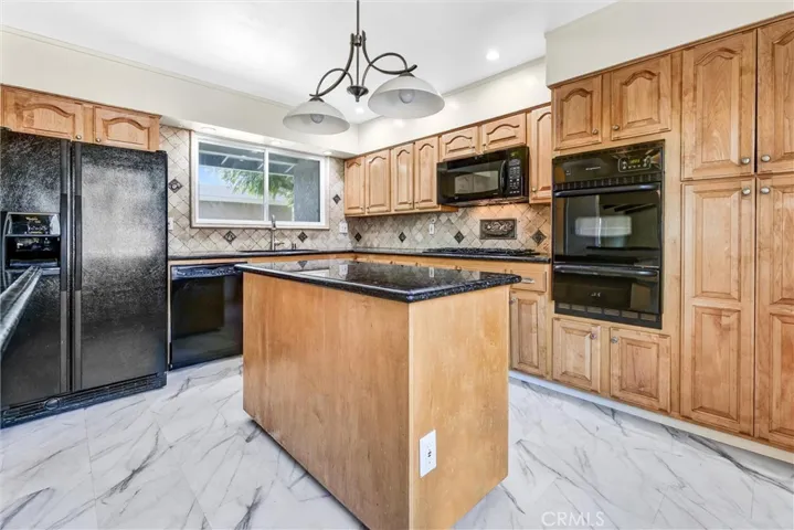 320 N Enrose Avenue, San Pedro, California 90732