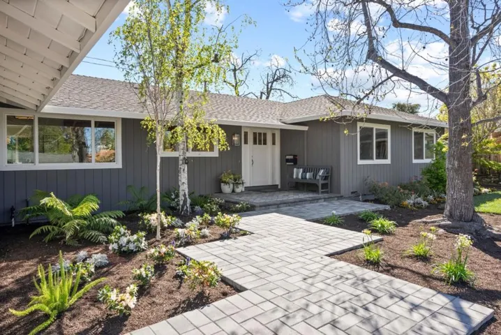20392 Manoa Court, Saratoga, California 95070