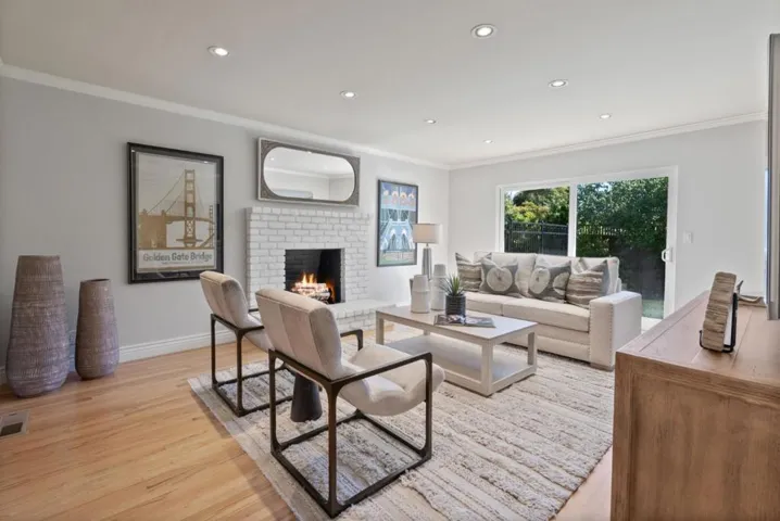 20392 Manoa Court, Saratoga, California 95070