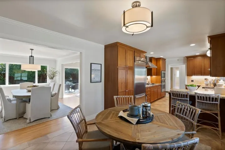 20392 Manoa Court, Saratoga, California 95070