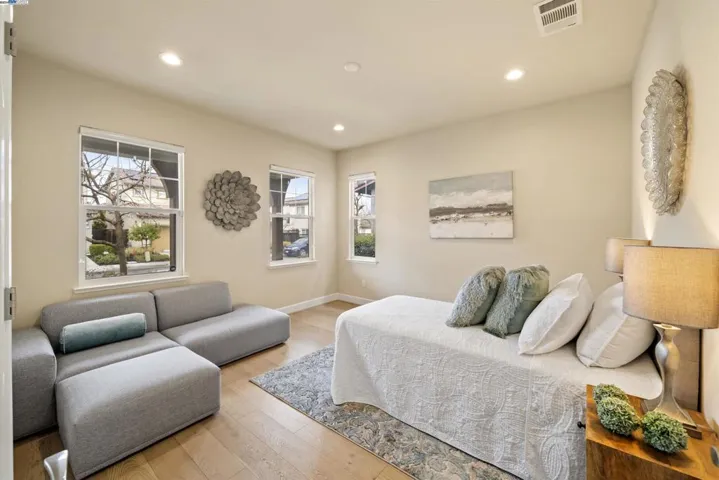 7906 Golden Springs Lane, Vallejo, California 94591
