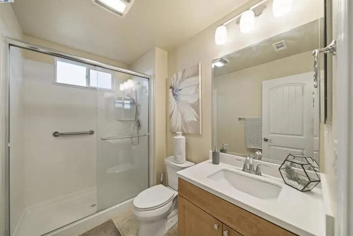 7906 Golden Springs Lane, Vallejo, California 94591