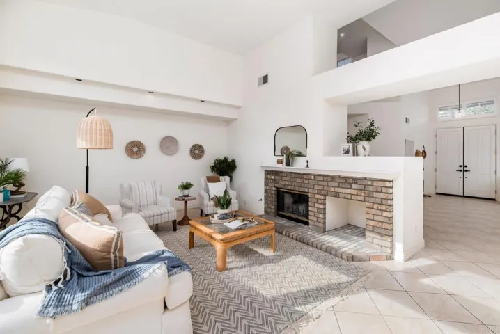 1427 Woodhaven Drive, Oceanside, California 92056