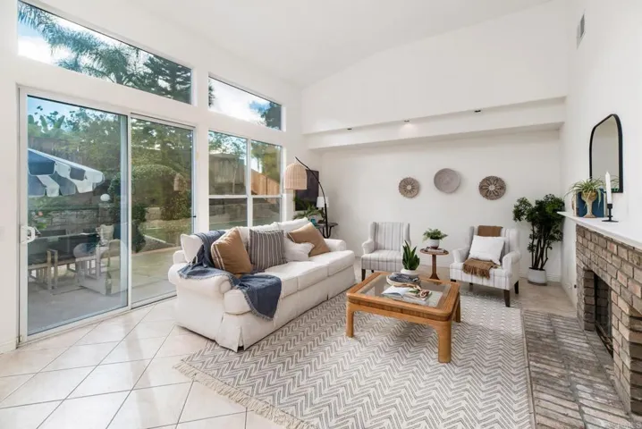 1427 Woodhaven Drive, Oceanside, California 92056