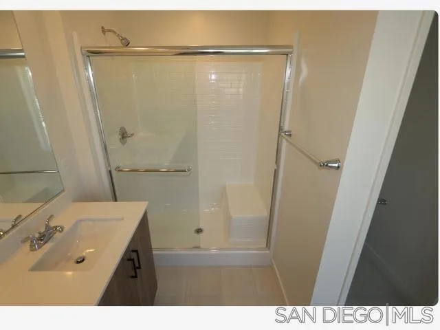 304 Zest Lane 25, Fallbrook, California 92028