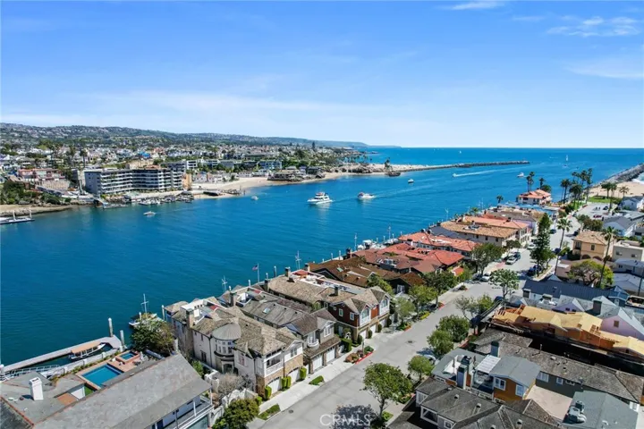 2218 Channel Road, Newport Beach, California 92661