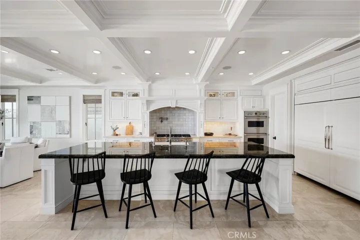 2218 Channel Road, Newport Beach, California 92661