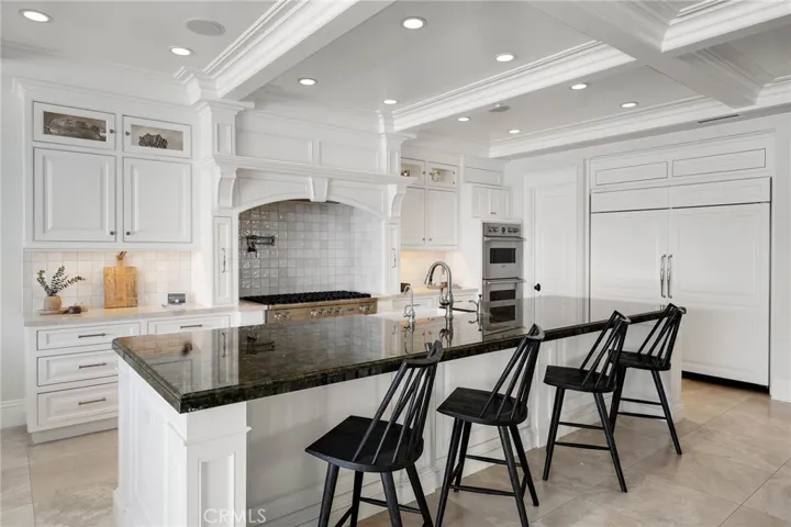 2218 Channel Road, Newport Beach, California 92661